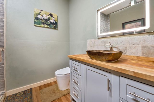 2911 Larkspur Ln, Camino, CA 95709