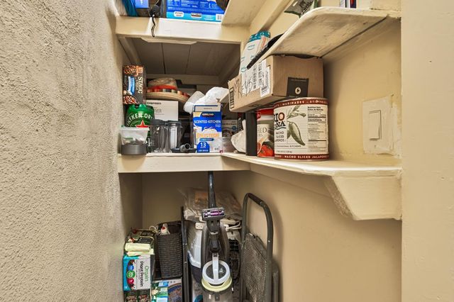 2911 Larkspur Ln, Camino, CA 95709