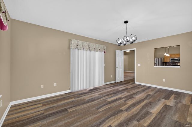 3031 N Cantlin Drive, Bloomington, IN 47404