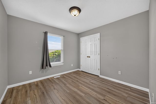 3031 N Cantlin Drive, Bloomington, IN 47404