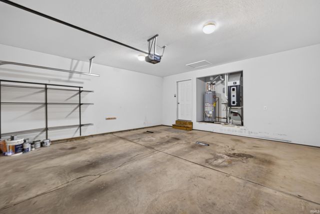 3031 N Cantlin Drive, Bloomington, IN 47404