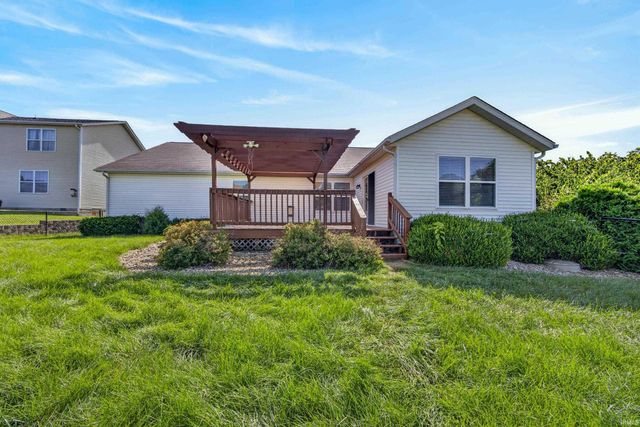 3031 N Cantlin Drive, Bloomington, IN 47404