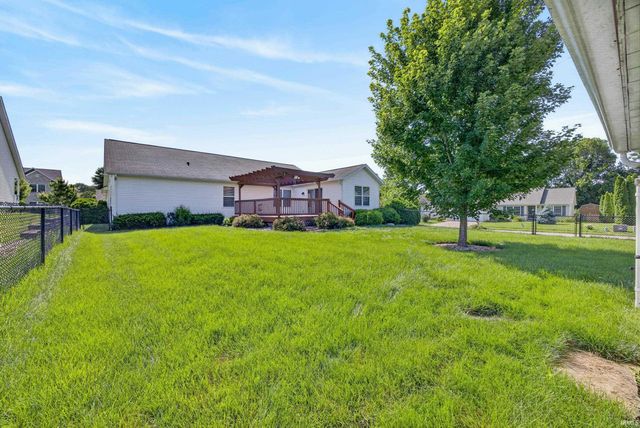3031 N Cantlin Drive, Bloomington, IN 47404