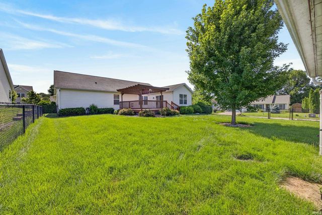 3031 N Cantlin Drive, Bloomington, IN 47404