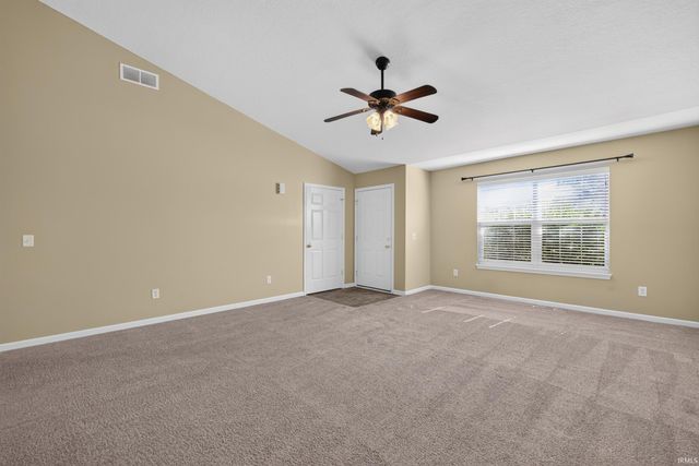 3031 N Cantlin Drive, Bloomington, IN 47404