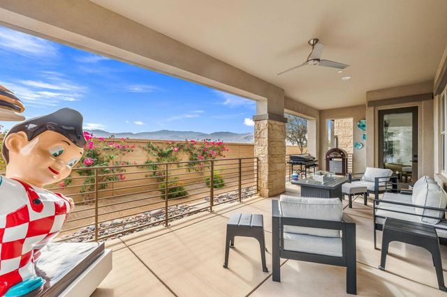 1401 Retreat Circle, Palm Desert, CA 92260