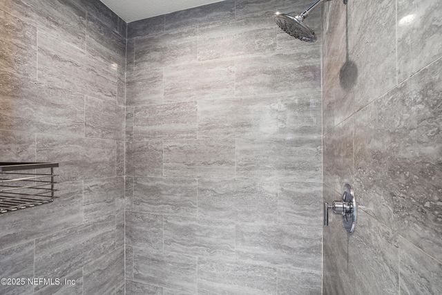 7502 ORTEGA BLUFF Parkway, Jacksonville, FL 32244