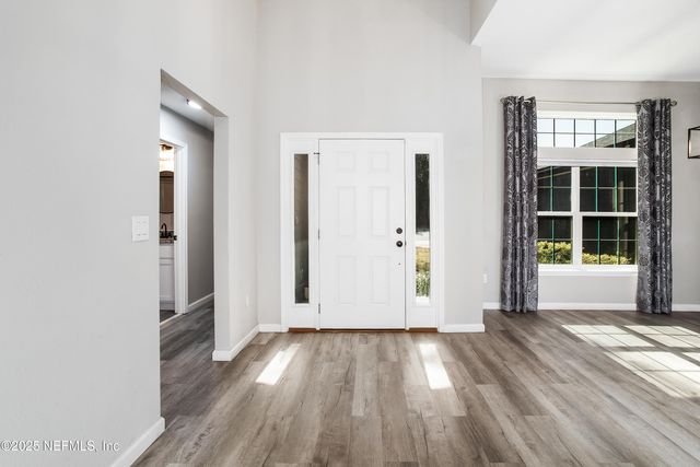 7502 ORTEGA BLUFF Parkway, Jacksonville, FL 32244