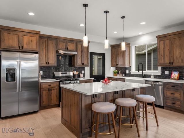 915 Arnold, Bozeman, MT 59715