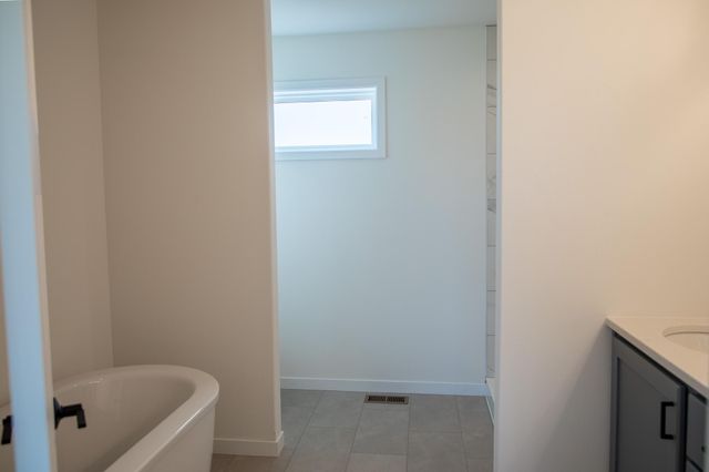 7341 101 Avenue S, Horace, ND 58047