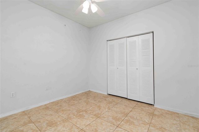 9262 LAKE CHASE ISLAND WAY, Tampa, FL 33626