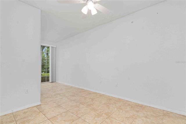 9262 LAKE CHASE ISLAND WAY, Tampa, FL 33626