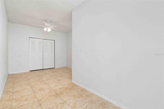 9262 LAKE CHASE ISLAND WAY, Tampa, FL 33626