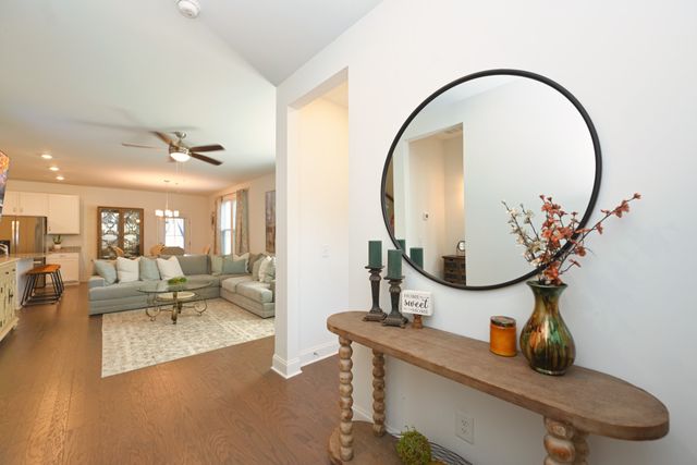 915 Nance Ln, Lebanon, TN 37087