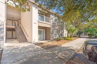5201 PLAYPEN Drive 8-11, Jacksonville, FL 32210