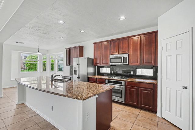 3815 Golden Shores Drive, Missouri City, TX 77459