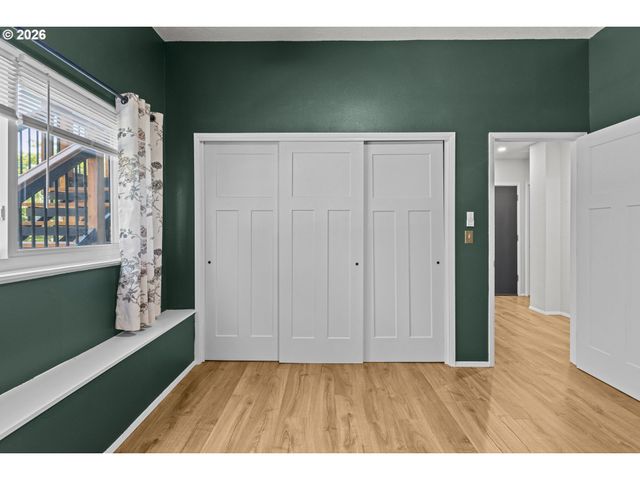 1225 Se CHAPMAN Ave, Troutdale, OR 97060