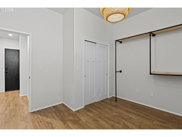 1225 Se CHAPMAN Ave, Troutdale, OR 97060