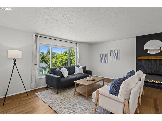1225 Se CHAPMAN Ave, Troutdale, OR 97060
