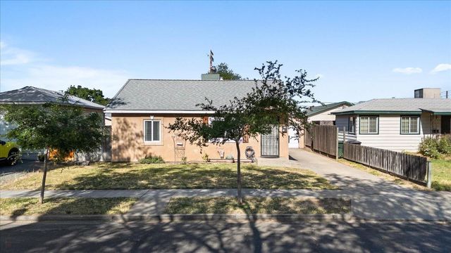 231 Poplar Ave, Manteca, CA 95336