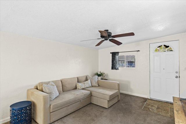 231 Poplar Ave, Manteca, CA 95336