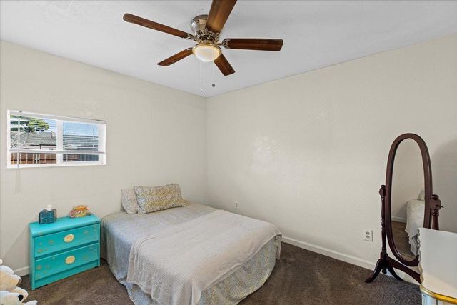 231 Poplar Ave, Manteca, CA 95336
