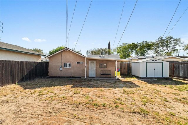 231 Poplar Ave, Manteca, CA 95336
