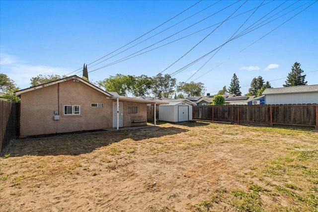 231 Poplar Ave, Manteca, CA 95336