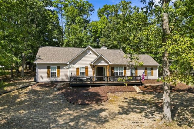 130 Walnut Court, Waleska, GA 30183