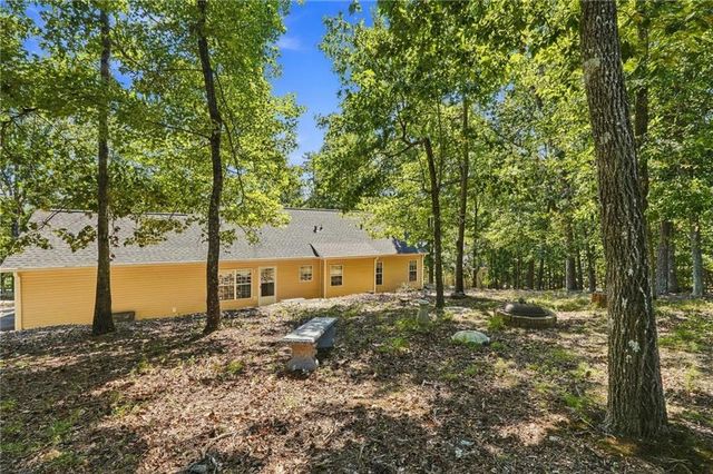 130 Walnut Court, Waleska, GA 30183