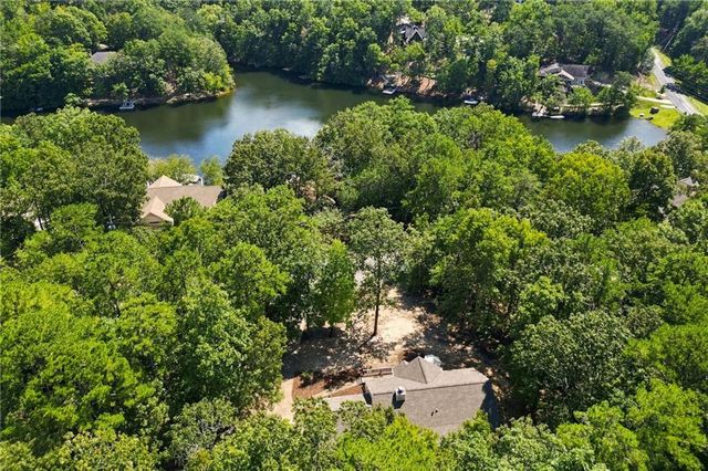 130 Walnut Court, Waleska, GA 30183