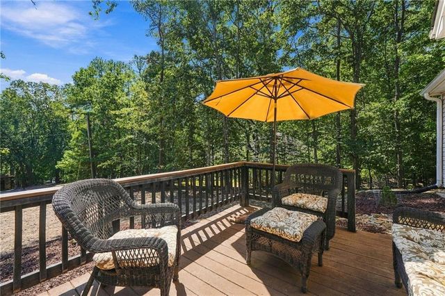 130 Walnut Court, Waleska, GA 30183
