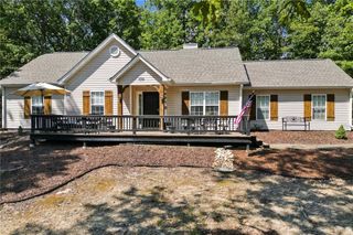 130 Walnut Court, Waleska, GA 30183