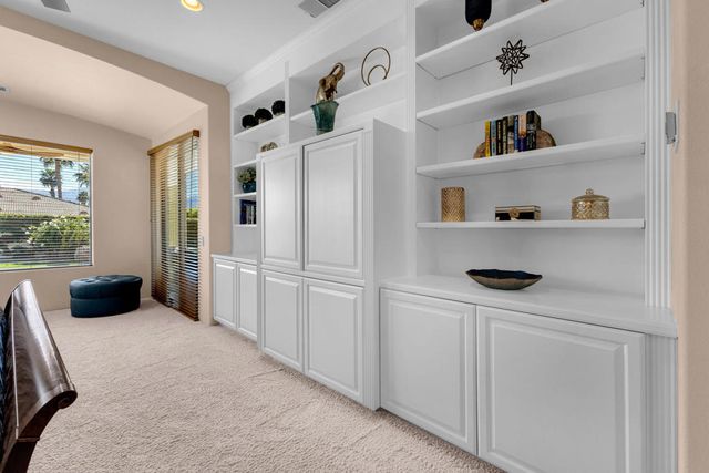 21 Calle La Reina, Rancho Mirage, CA 92270