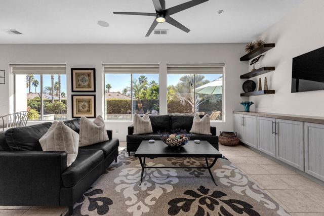 21 Calle La Reina, Rancho Mirage, CA 92270