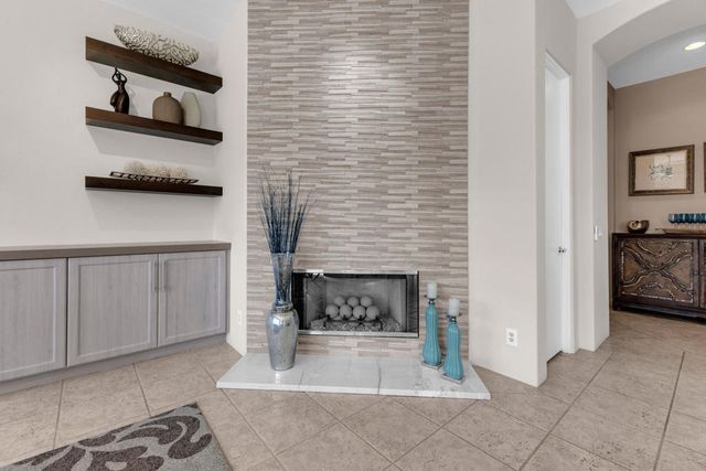 21 Calle La Reina, Rancho Mirage, CA 92270