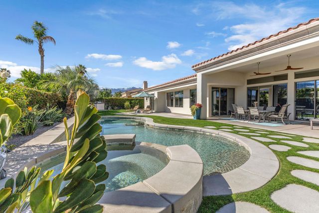 21 Calle La Reina, Rancho Mirage, CA 92270