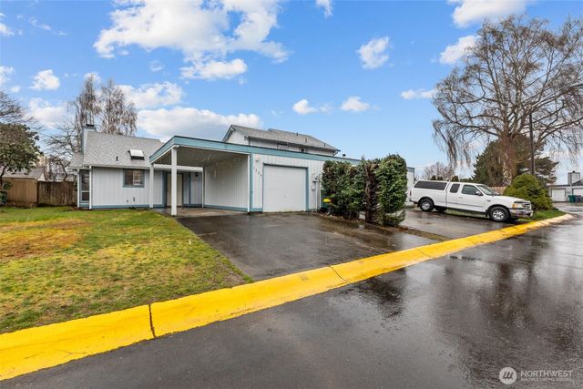 1206 31st Street NE, Auburn, WA 98002