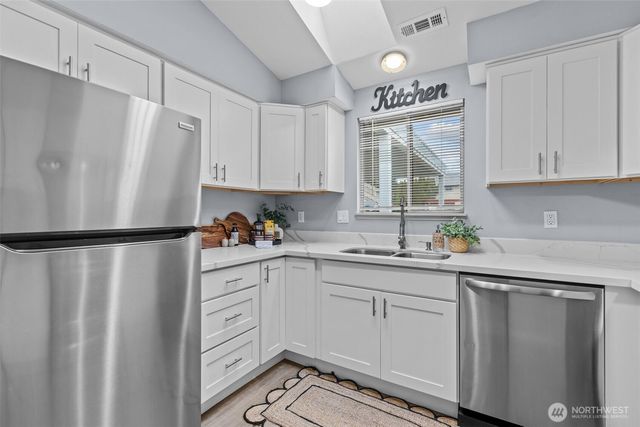 1206 31st Street NE, Auburn, WA 98002