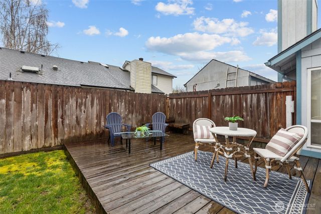 1206 31st Street NE, Auburn, WA 98002