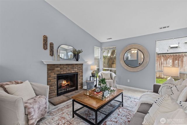 1206 31st Street NE, Auburn, WA 98002