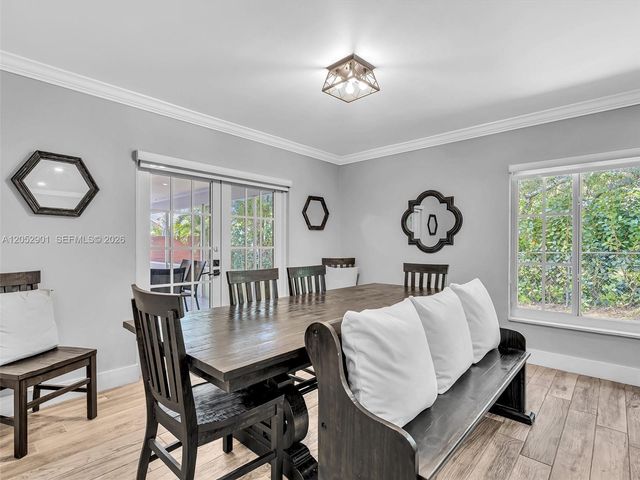 8754 SW 50th Pl, Cooper City, FL 33328