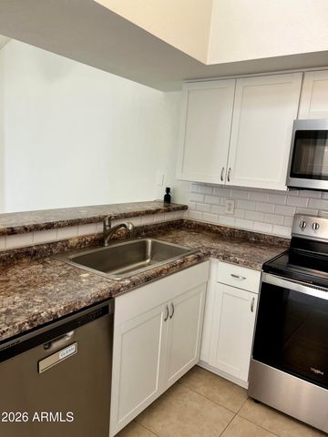 14002 N 49TH Avenue 1013, Glendale, AZ 85306