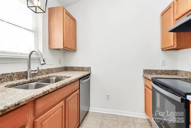 5467 Realtree Lane, Charlotte, NC 28214