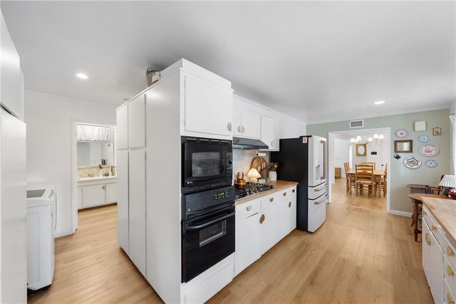 1453 Tiger Tail, Riverside, CA 92506