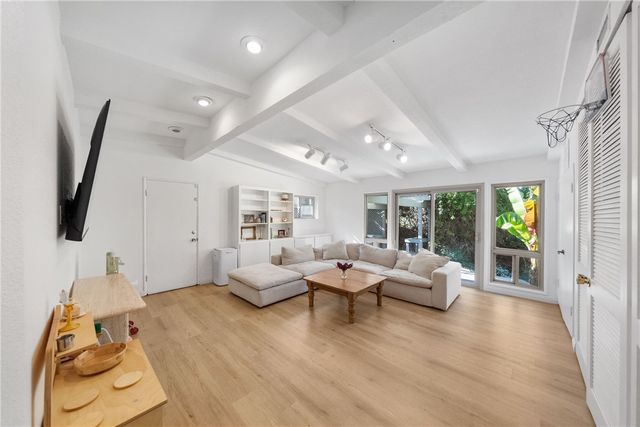 1453 Tiger Tail, Riverside, CA 92506