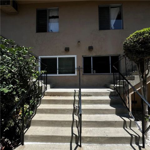1325 E 7th Street 9, Long Beach, CA 90813
