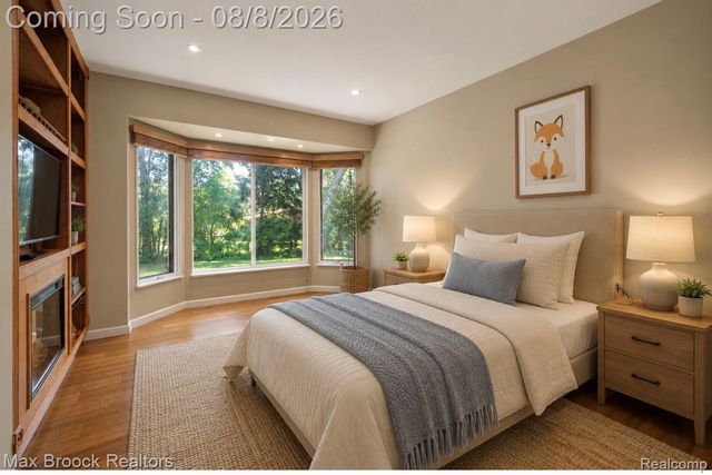 31034 Berryhill Street, Farmington Hills, MI 48331