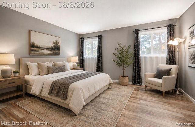 31034 Berryhill Street, Farmington Hills, MI 48331