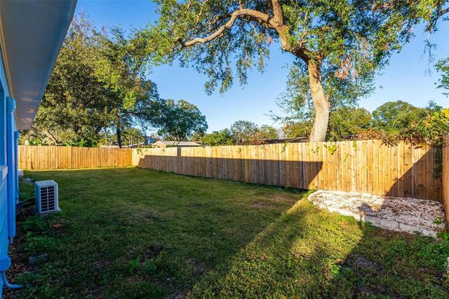 2203 NOTTINGHAM ROAD, South Daytona, FL 32119